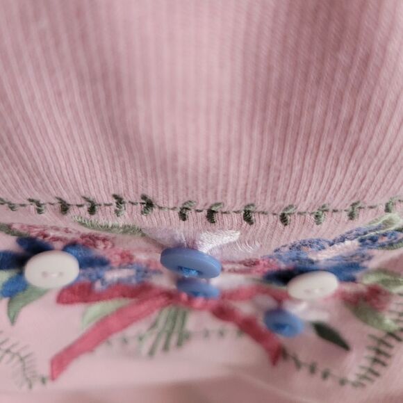 Vintage floral button sweater - Picture 10 of 16